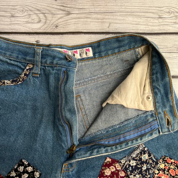 Vintage Kikomo Jean Shorts Size 9/10 Retro Patchwork High Waisted Denim - Picture 7 of 9